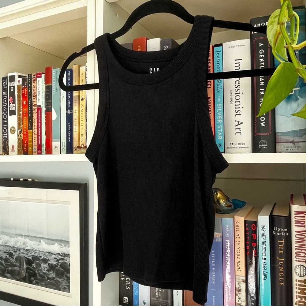 GAP Racerback Tank ❤️